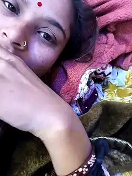 Cute Arushi online show from 28, 11, 2025