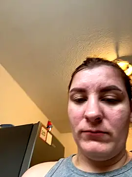 Snapshot of MOLO-ko chatting on 26, 11, 2025 MOLO-ko online show from 26, 11, 2025