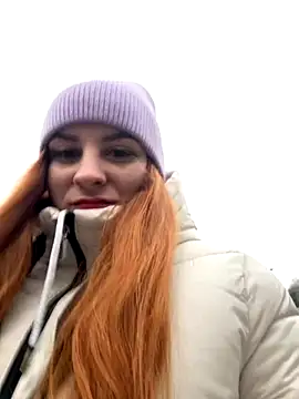 Snapshot of MOLO-ko chatting on 3, 12, 2025 MOLO-ko online show from 3, 12, 2025