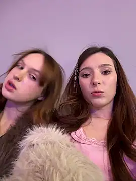 LilluKatten online show from 10, 2, 2026