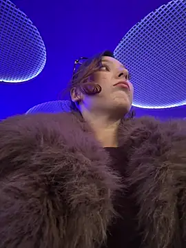 LilluKatten online show from 5, 3, 2026