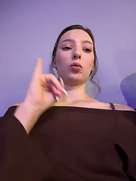 LilluKatten online show from 27, 6, 2026