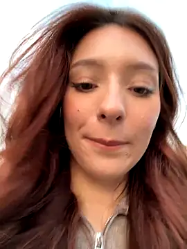 LilluKatten online show from 8, 11, 2025