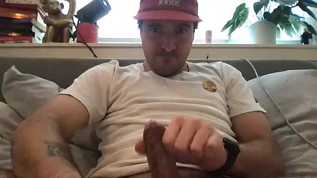 Snapshot of dutchpieter95 chatting on 3, 3, 2026 dutchpieter95 online show from 3, 3, 2026