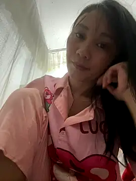 Snapshot of Amino-Suca chatting on 5, 11, 2025 Amino-Suca online show from 5, 11, 2025