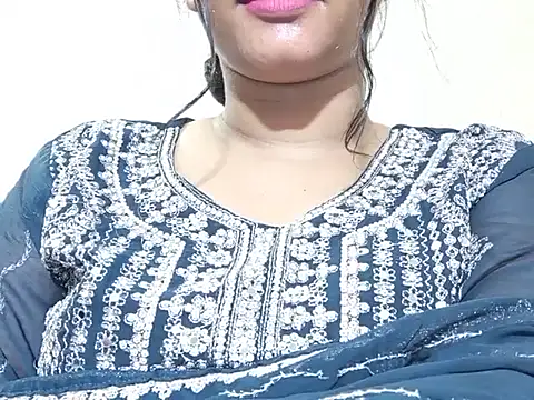 Nancy queen001 online show from 4, 11, 2025