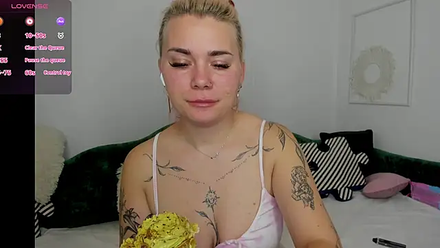 lada love online show from 29, 11, 2025