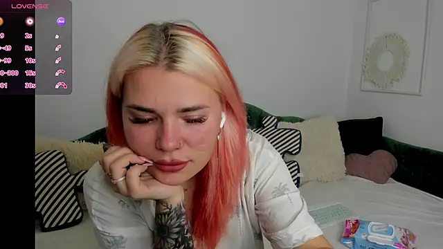 lada love online show from 28, 11, 2025