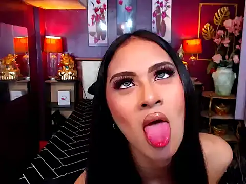 Plastique PATRICIA online show from 22, 3, 2026