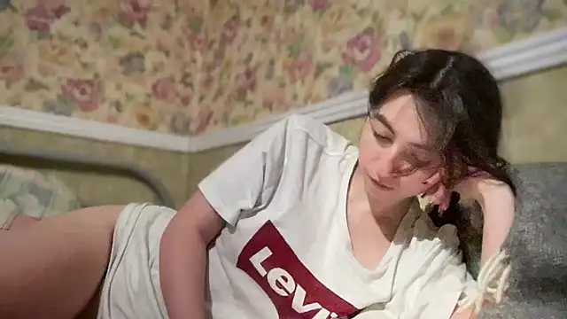 ShizukuHunter online show from 9, 11, 2025