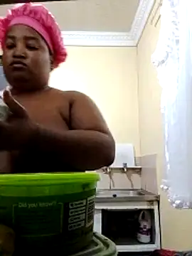 MassiveBoobsxxxx online show from 25, 11, 2025