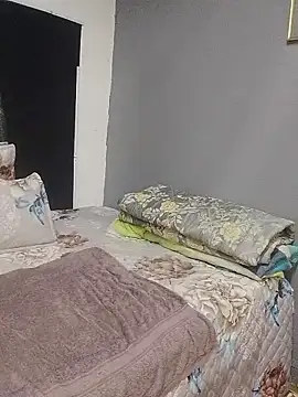 MassiveBoobsxxxx online show from 17, 1, 2026