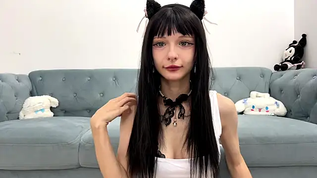 YunaBlossomy online show from 12, 11, 2025