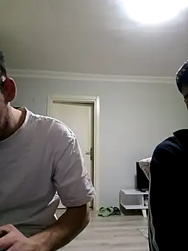 yasinesra757  online show from 12, 4, 2026