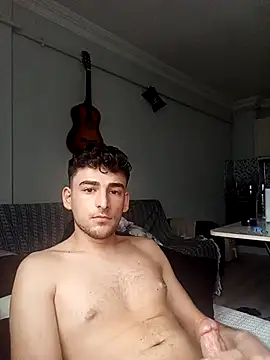 Snapshot of yasinesra757_ chatting on 6, 1, 2026 yasinesra757 online show from 6, 1, 2026