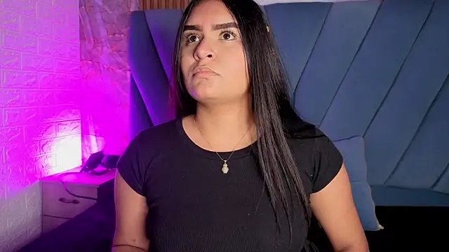 amarahanks1 online show from 16, 11, 2025