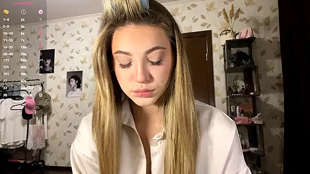 OrethaEredia online show from 18, 11, 2025