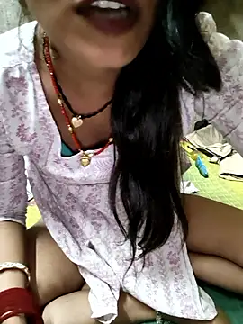 Hot Simran 01 online show from 7, 11, 2025