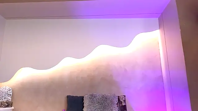 AlisonMartinezz online show from 13, 11, 2025