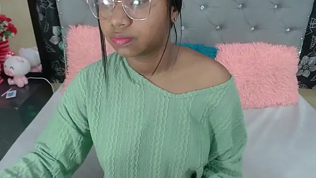 valentinavega18x online show from 5, 2, 2026