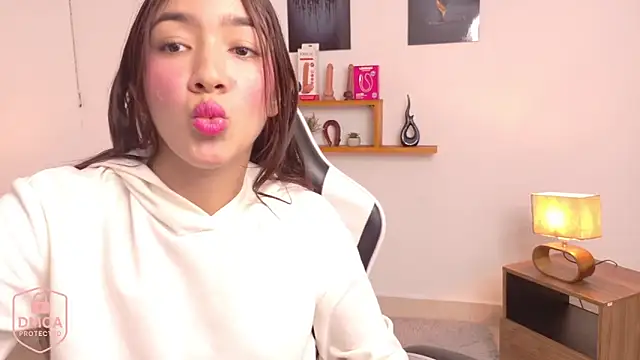 valeria aragon1107 online show from 27, 11, 2025