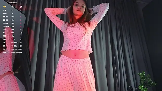 KarlaMagnett online show from 18, 12, 2025