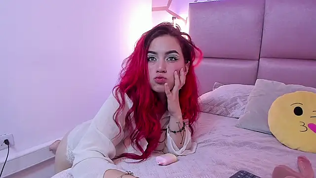 Sophie Russell  online show from 11, 11, 2025