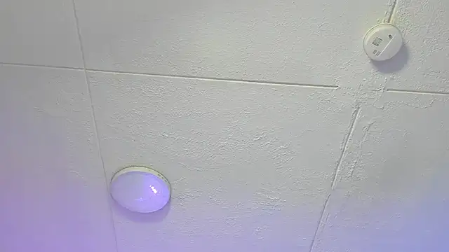 Sophie Russell  online show from 27, 11, 2025