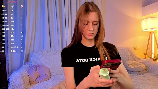 SweetVee online show from 2, 4, 2026