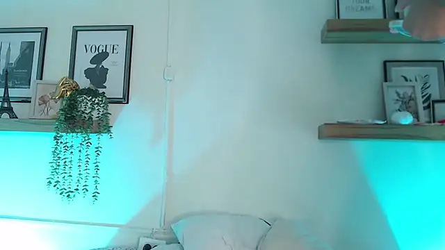 Madisonkay online show from 13, 4, 2026