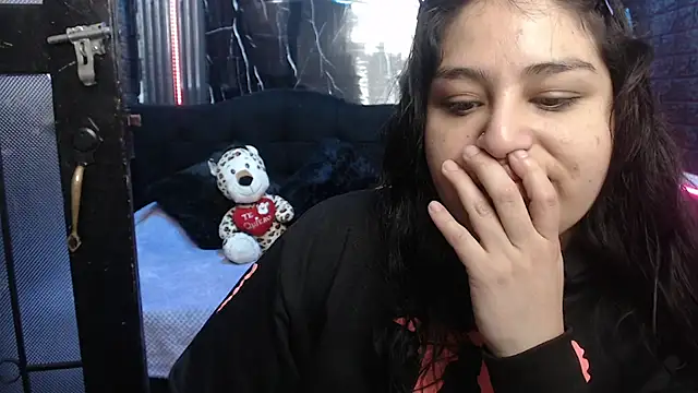 Snapshot of lehia_285 chatting on 1, 6, 2026 lehia 285 online show from 1, 6, 2026