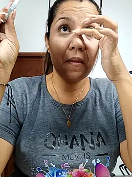 Snapshot of Samaraa_Lee chatting on 26, 11, 2025 Samaraa Lee online show from 26, 11, 2025