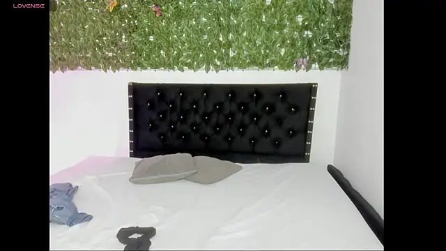 Olena hot10 online show from 15, 11, 2025