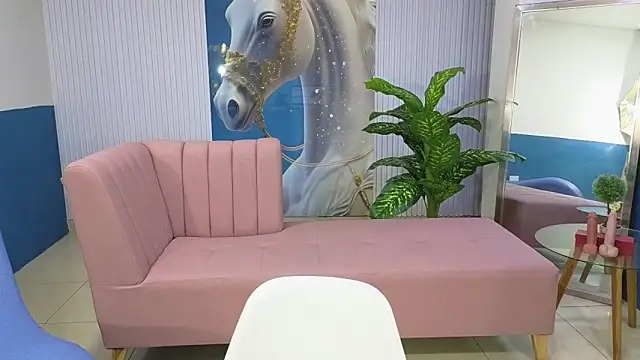 amy lovelydoll online show from 16, 4, 2026