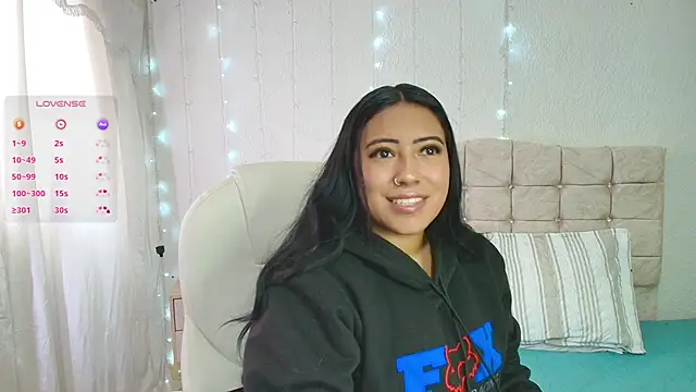 brunette hot02 online show from 4, 11, 2025