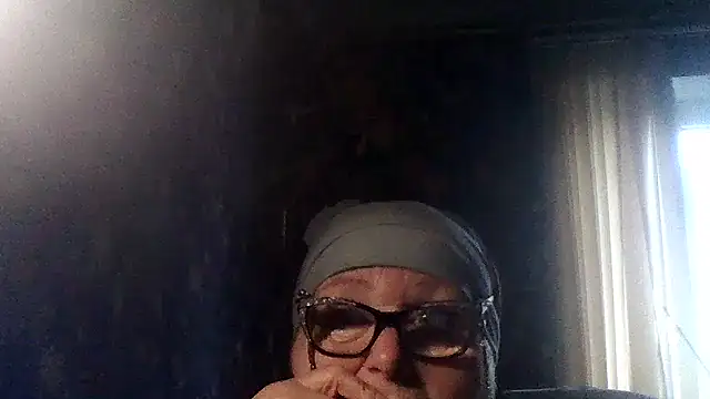 Milaniya606 online show from 31, 10, 2025