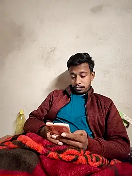 Snapshot of rudr1 chatting on 16, 11, 2025 rudr1 online show from 16, 11, 2025