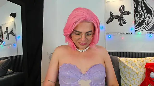 Cloe Bonne online show from 14, 12, 2025