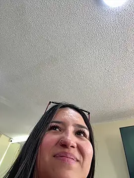 Snapshot of Samantha_firee chatting on 29, 4, 2026 Samantha firee online show from 29, 4, 2026