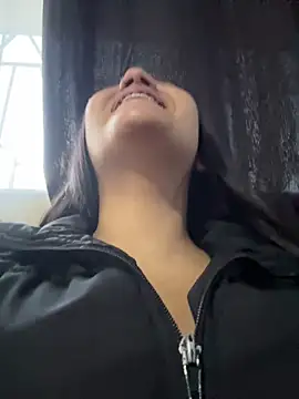 Snapshot of Samantha_firee chatting on 20, 5, 2026 Samantha firee online show from 20, 5, 2026