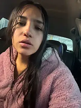 Samantha firee online show from 4, 12, 2025