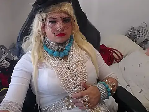 VanesaCrossic online show from 4, 6, 2026