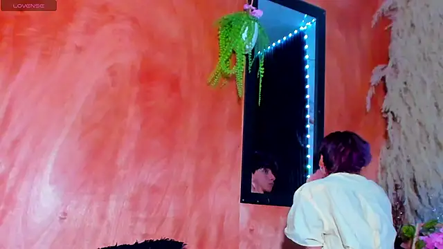 Snapshot of Leo_Glow chatting on 23, 2, 2026 Leo Glow online show from 23, 2, 2026