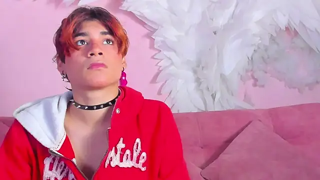 Leo Glow online show from 14, 1, 2026