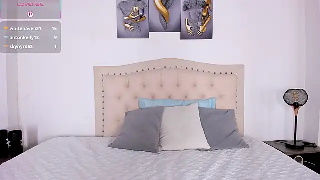 bustyluciana      online show from 8, 3, 2026