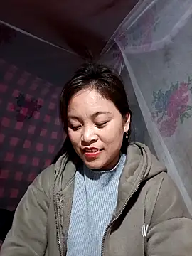 Alice-567 online show from 4, 2, 2026