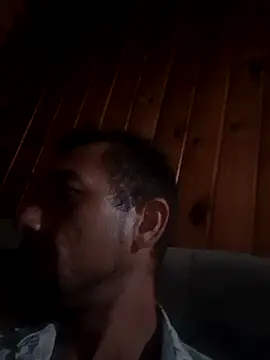 Guilherme30oliv online show from 1, 3, 2026