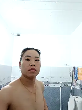 Snapshot of kitti-krush chatting on 11, 11, 2025 kitti-krush online show from 11, 11, 2025