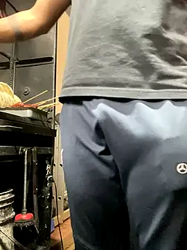 Dylams maja online show from 16, 11, 2025