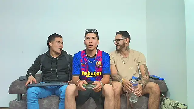 thebadboys05 online show from 29, 11, 2025